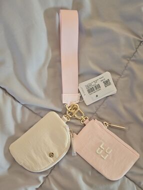 Lululemon dual pouch wristlet